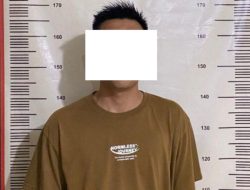 Pria di Batam Pakai Ember Berlubang untuk Rekam Anak Kos Mandi
