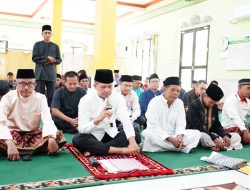 Rayakan Idulfitri di Batam, Menteri Transmigrasi Bersilaturahmi dengan Warga Rempang