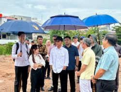 Kepala dan Wakil Kepala BP Batam Tinjau Penataan Sungai Baloi Indah