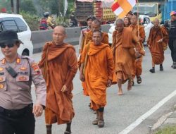Batam Jadi Persinggahan Spiritual 33 Bhikkhu Menuju Borobudur