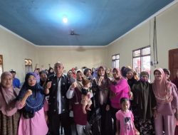 Minta Ambulans dan Lampu Jalan, Warga “Curhat” ke Anggota DPRD Buteng saat Reses