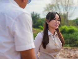 Gerak Cepat Tangani Banjir, Li Claudia Tinjau Lokasi Penyebab Banjir