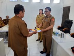 Wakil Bupati Nias Barat Pimpin Sertijab Pj Sekda dari Eta Fajar Daeli kepada Ernawati Gulo