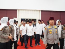 UAS-Rocky Gerung Satu Panggung di Kajian Subuh Ilmiah Pekanbaru