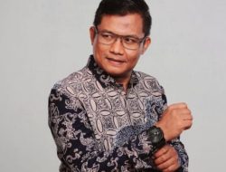 Etika di Antara Pena dan Borgol