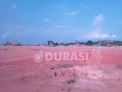 Proyek Pematangan Lahan di Teluk Mata Ikan Dikeluhkan Warga