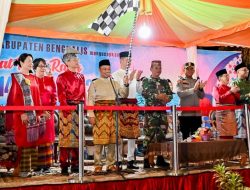 Lepas Pawai Takbir, Wabup Bengkalis Ajak Warga Tanamkan Semangat Iduladha