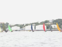 Lomba Sampan Layar dan Speedboat Race Semarakkan HUT ke-80 RI di Belakang Padang