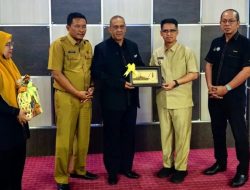 Bupati Karimun Tawarkan Kerja Sama Budaya hingga Perdagangan dengan Melaka