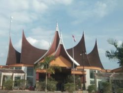 APBD Perubahan Tak Kunjung Disahkan, DPRD Tetap Meminta Rapat di Luar Daerah