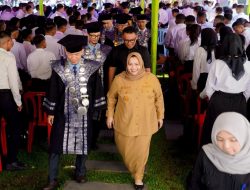 Bupati Kasmarni Buka Pengukuhan 1.294 Mahasiswa Baru Politeknik Negeri Bengkalis