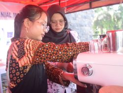 Ponpes SMK Internasional Milenial Model PGRI 1 Mejayan Tampilkan Inovasi di Pameran HUT PGRI ke-80