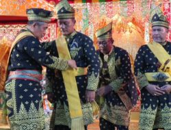 Resmi Dilantik, Datuk Seri Asmadi Tegaskan Komitmen LAMR Inhil Jaga Marwah Adat Melayu