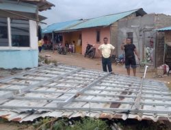Lima Rumah di Batuaji Batam Rusak Dihantam Angin Kencang