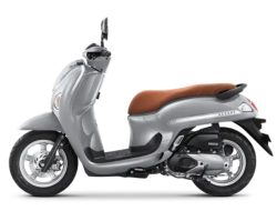 Deretan Warna Baru New Honda Scoopy 2025 Resmi Hadir untuk Konsumen Kepri
