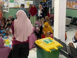 Diduga Keracunan MBG, 50 Anak di Buteng Dilarikan ke Puskesmas