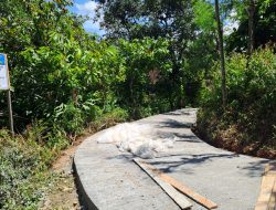 Desa Randualas Terima Bantuan Keuangan Khusus untuk Pembangunan Jalan Rabat Beton