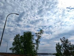 Cuaca Kepri Hari Ini: Batam Berawan, Lingga Berpotensi Hujan Petir