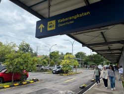Pembatalan Mendadak Kereta Semarang–Jakarta Picu Keluhan Penumpang