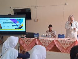 Di Sanggar Tua Jenaka SMPN 2 Batam, Pena-Pena Kecil Mulai Bicara