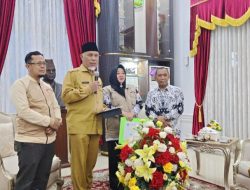 PGRI Bengkalis Salurkan Bantuan Rp420 Juta untuk Warga Terdampak Bencana di Sumbar