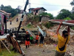 Bojongsari Terancam Hilang, Tanah Bergerak Hancurkan Ratusan Rumah Warga