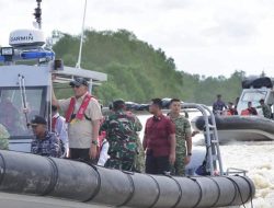 Tinjau Muara Kuala Penaga, Menhan Sjafrie Percepat Mitigasi Banjir Aceh