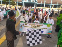 Ratusan Santri Semarakkan Karnaval Sambut Ramadan 1447 Hijriah di Surakarta