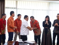 SF Hariyanto Ajak Masyarakat Bersatu Bangun Riau di Momentum Imlek 2026