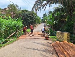 Bupati Dharmasraya dan PUPR Dipuji Usai Perbaikan Cepat Jembatan