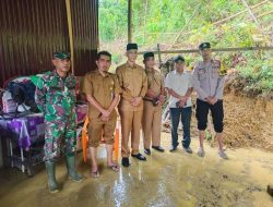Rumah Warga Desa Suka Jaya Tertimbun Longsor, Aparat dan BPBD Lakukan Tanggap Darurat