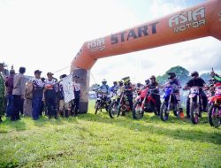 Bupati Pringsewu Lepas Trail Adventure Kemprus 2026, Gabungkan Hobi Otomotif dan Aksi Sosial