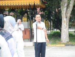 Pimpin Apel Pagi, Sekretaris DPRD Riau Tekankan Etos Kerja Jelang Ramadan