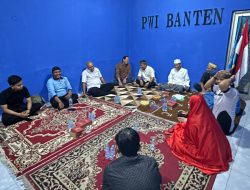 PWI Banten Gelar Yasin dan Tahlil Hari Keempat untuk Almarhum Zulmansyah Sekedang