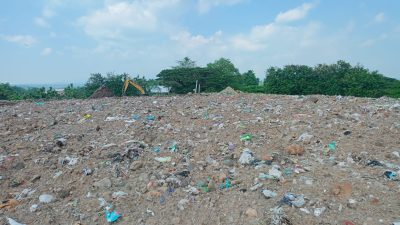 Bau TPA Kaliabu Menyengat hingga 1 Km, Warga Mulai Resah