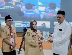 Kasmarni Luncurkan Buku Profil Ulama Kharismatik Bengkalis Jilid II