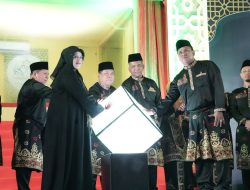 Pembukaan MTQ ke-44 Riau di Teluk Kuantan Berlangsung Meriah, Ribuan Warga Padati Arena