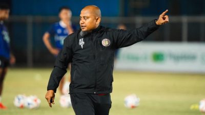 Sukses Selamatkan Persiraja, Akhyar Ilyas Kini Latih PSPS Pekanbaru
