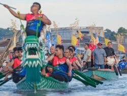 Lomba Perahu Naga Jadi Daya Tarik Tradisi Budaya Bahari di Tanjungpinang