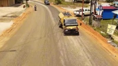 Ruas Jalan Minas-Perwang Diperbaiki dengan Beton Kaku, Libatkan 24 Perusahaan
