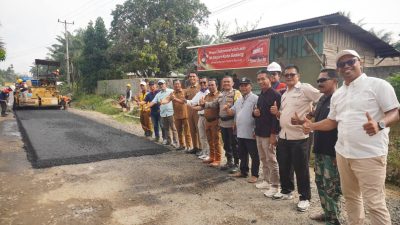 Atasi Keterbatasan Anggaran, Bupati Annisa Libatkan Enam Perusahaan Aspal Jalan Poros Koto Gadang