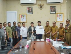 Atasi Keterbatasan APBD, Bupati Annisa Gandeng Enam Perusahaan Bangun Jalan Senilai Rp6,6 Miliar