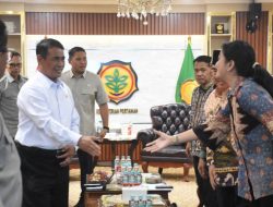 Kemitraan Strategis Bupati Annisa dan Mentan Amran: Jaga Stabilitas Tata Niaga Sawit, Jemput Bantuan Ribuan Hektare