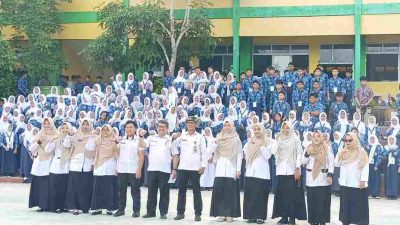 Siswa Baru SMKN 1 Tanjungpinang Dibekali Pemahaman UU ITE dan Literasi Digital
